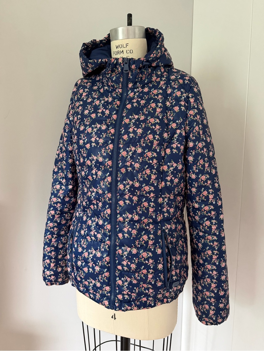 Hooded Quilted Lightweight Puffer Jacket - Navy with Pink Floral Size S-M